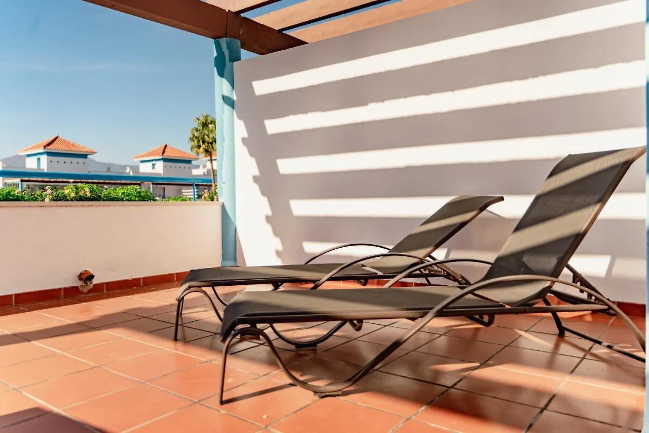 Casa Adosada Familiar En Complejo Con Piscina - Bel Air 28 Estepona 0*,